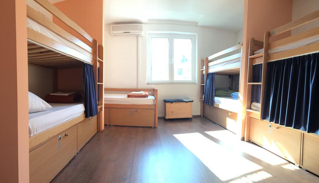 Marina Hostel Trogir